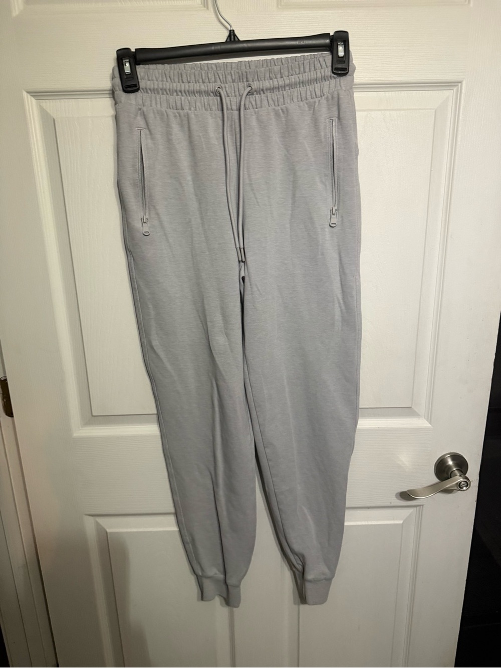 Womans Light Gray Jogger Sweatpants - Comfortable Everyday Wear Size Small Tall